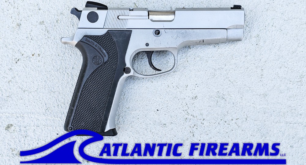 Smith & Wesson 910 Pistol