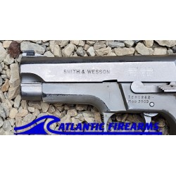 Smith & Wesson 5903 9mm-W/Square Trigger Guard