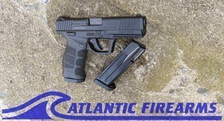 SAR USA 9MM Pistol- SAR9BL