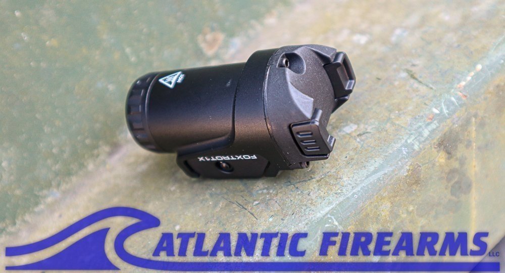 SIG FOXTROT1X フラッシュライト ウェポンライト 実物 Amazon.com: Sig Sauer Foxtrot1X 450 Lumens Compact Durable